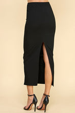 Load image into Gallery viewer, Black Ribbed Maxi Skirt
